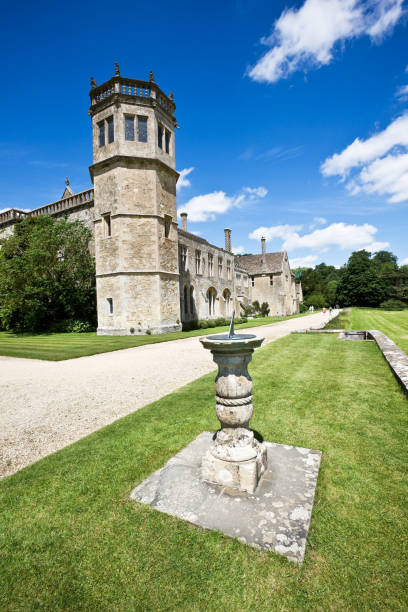 istock Lacock Abbey with Sundial 173901827