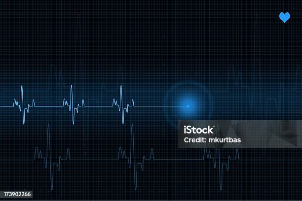 Latido Cardíaco Foto de stock y más banco de imágenes de Latido cardíaco - Latido cardíaco, Tomando el pulso, Escuchando el latido del corazón