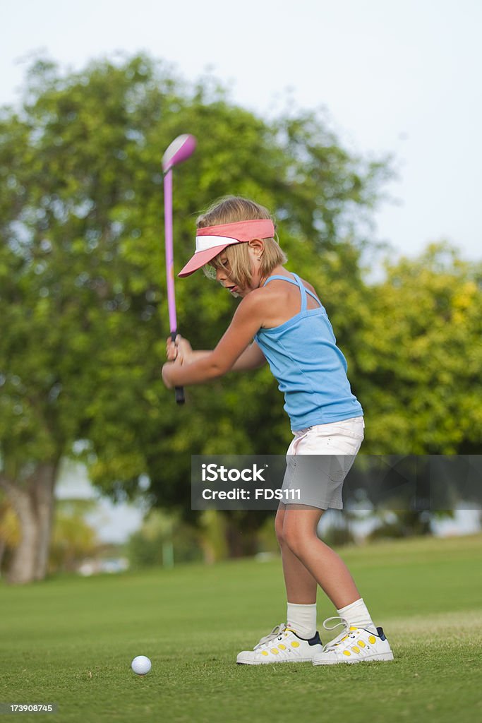 Девушка & гольф - Стоковые фото Гольф роялти-фри