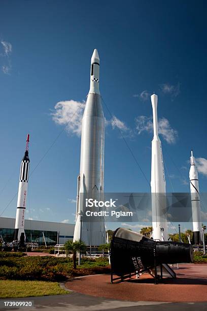 Rocket ガーデンケイプカナヴェラル - NASAケネディ宇宙センターのストックフォトや画像を多数ご用意 - NASAケネディ宇宙センター, フロリダ州, ロケット