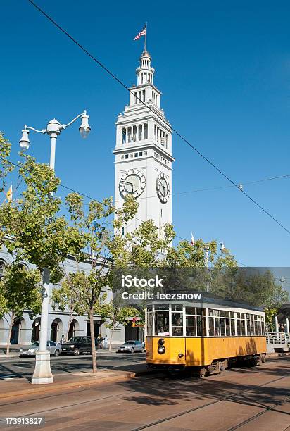 샌프란시스코 페리 건물과 전차는 샌프란시스코-캘리포니아에 대한 스톡 사진 및 기타 이미지 - 샌프란시스코-캘리포니아, 케이블 카, 공중 케이블 카