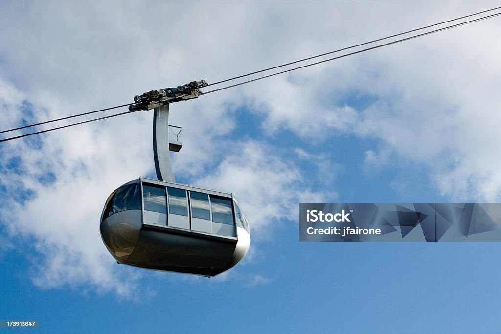 aerial tram Портленд-Орегон - Стоковые фото Вид с воздуха роялти-фри