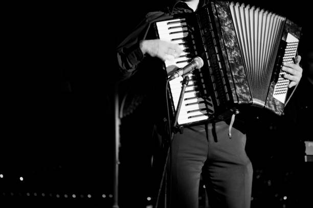 istock Street Musician 173916051
