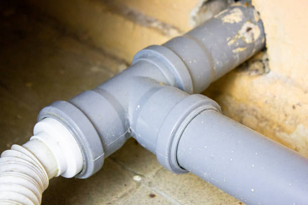 istock Plastic plumbing system. Plumbing pipes, water supply. 1739174952