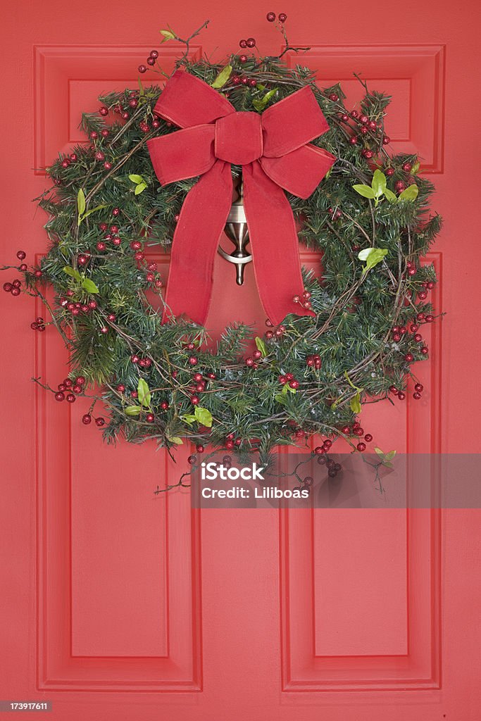 Венок на дверь - Стоковые фото Без людей роялти-фри