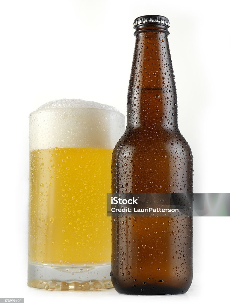 Birra su bianco - Foto stock royalty-free di Birra