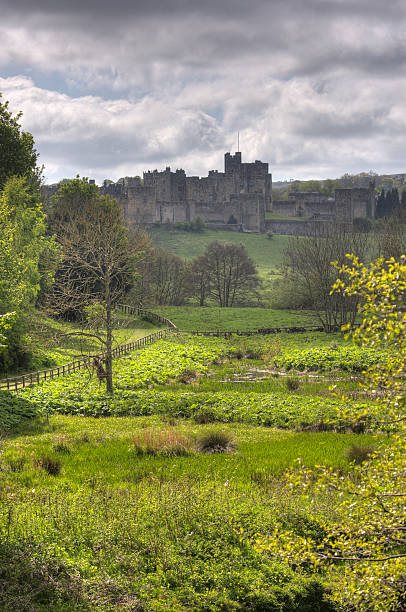 istock Northumberland countryside Alnwick Castle background 173922449