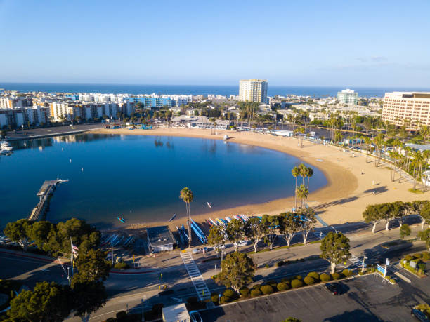 marina del rey manhã drone vistas - port of venice - fotografias e filmes do acervo