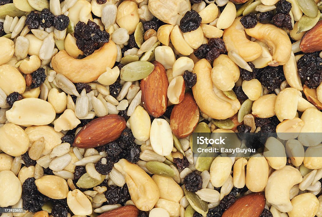 Tuercas sanos semillas y mezclar. - Foto de stock de Alimento libre de derechos
