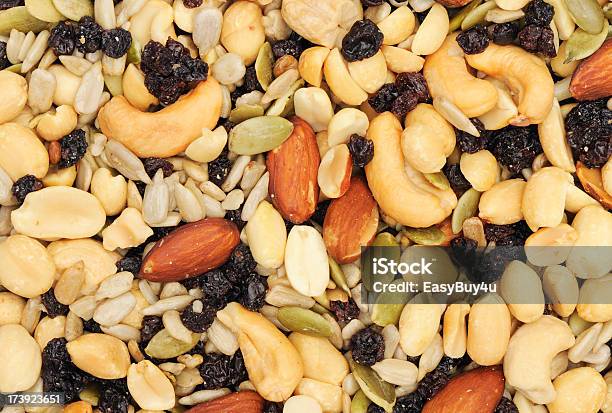 Saudável Mix De Nozes E Sementes - Fotografias de stock e mais imagens de Alimentação Saudável - Alimentação Saudável, Amendoim - Alimento, Amêndoa
