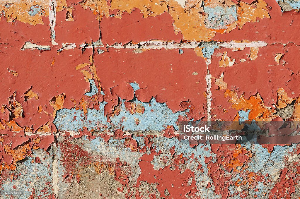 Feuilleté grunge mur de fond bleu et rouge - Photo de A l'abandon libre de droits