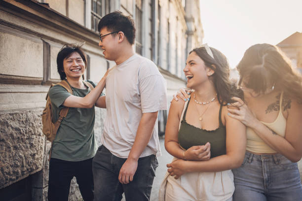 istock Friends in city 1739271412