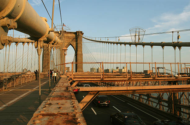 istock Brooklyn Bridge at dusk, New York 173927475
