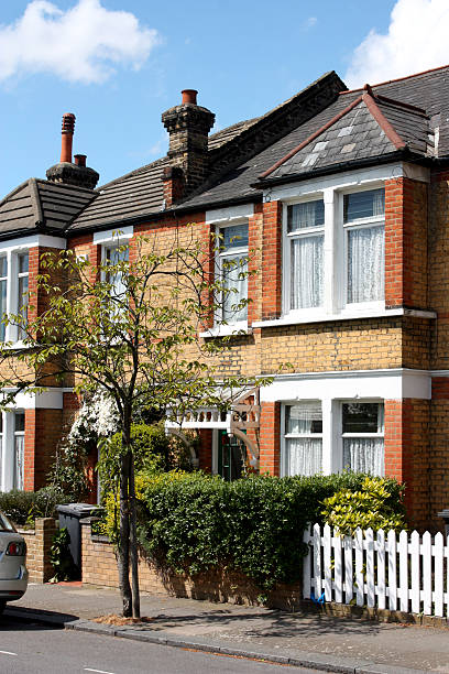 istock Traditional Victorian property in London 173927568