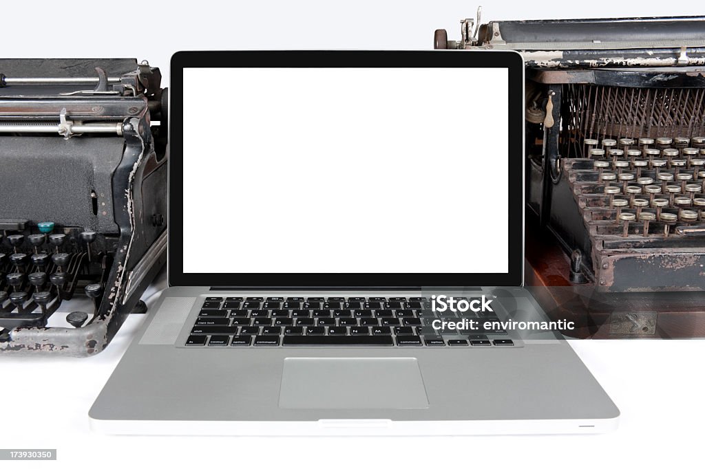 Moderno laptop com digitadores de idade. - Foto de stock de Computador royalty-free