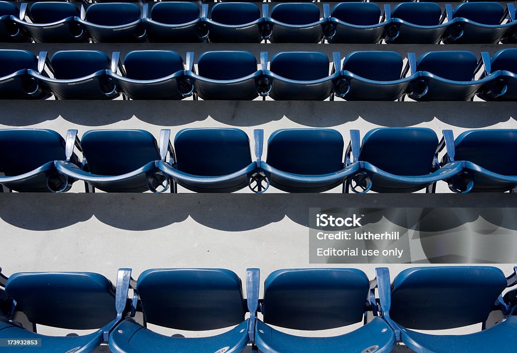 El estadio de béisbol de vacío - Foto de stock de Estadio de los Yankees libre de derechos