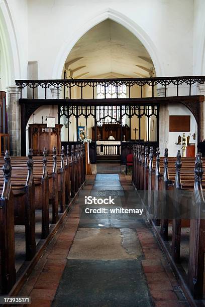 Navata E Annullare Superiore Sheringham Chiesa - Fotografie stock e altre immagini di Altare - Altare, Ambientazione interna, Arco - Architettura