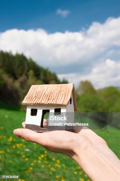 Foto de Sweet Home e mais fotos de stock de Arquitetura - Arquitetura, Azul, Beleza