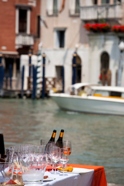 istock Cafe Bistro Tables and Chairs in Venice, Italy 173937534