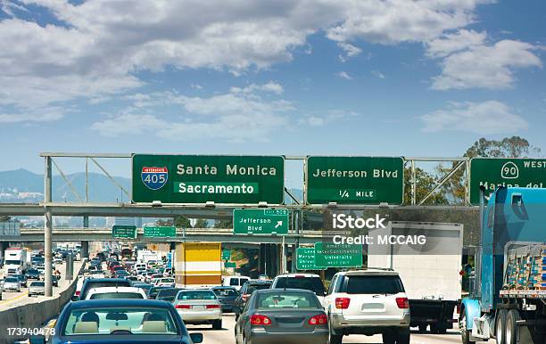 Foto de La Tráfego e mais fotos de stock de Tráfego - Tráfego, Cidade de Los Angeles, Condado de Los Angeles