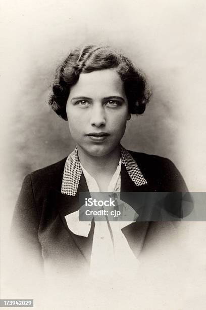 Foto de Vintage Garota De Retrato De 1930 Em Inglês e mais fotos de stock de 1930-1939 - 1930-1939, Adulto, Antiguidade