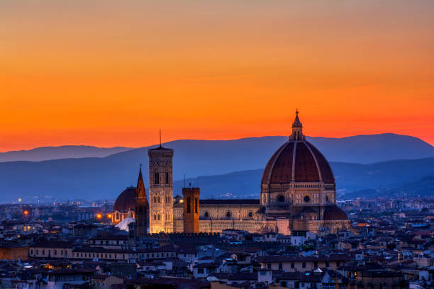istock Duomo Santa Maria Fiore. 1739420992