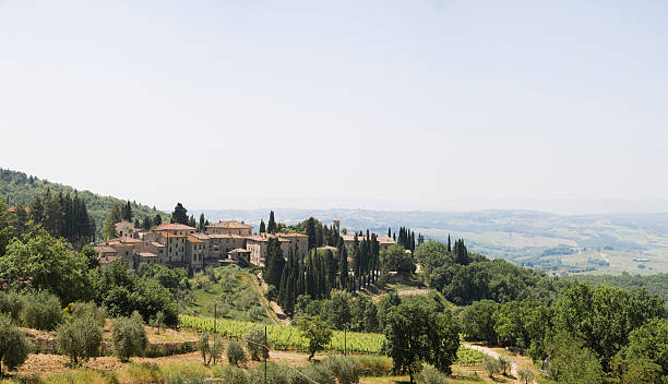 istock Tuscanian Village 173943380
