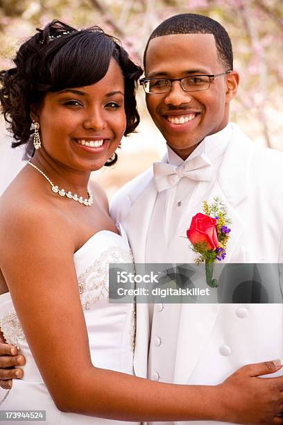 Matrimonio - Fotografie stock e altre immagini di Matrimonio - Matrimonio, Afro-americano, Fotografia - Immagine