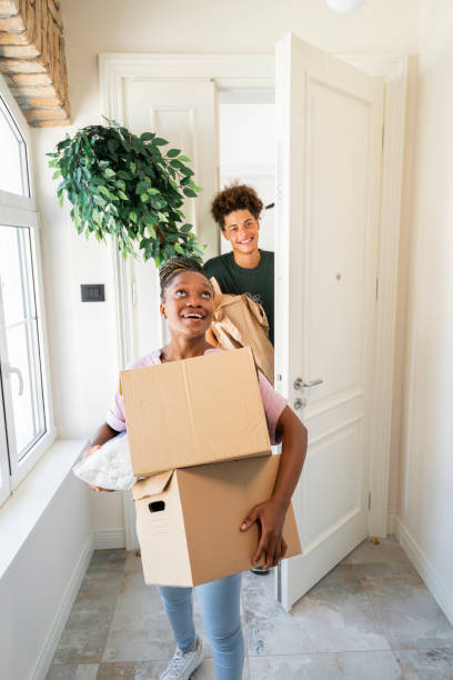 istock Moving in to new home together 1739457425