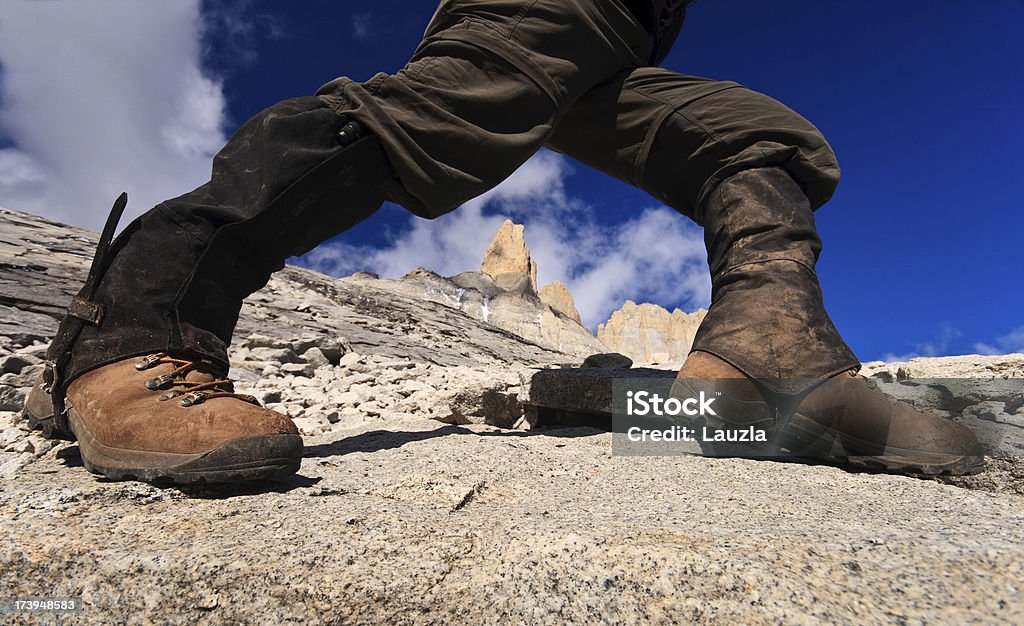 Высокий подъем Hiking - Стоковые фото Активный образ жизни роялти-фри