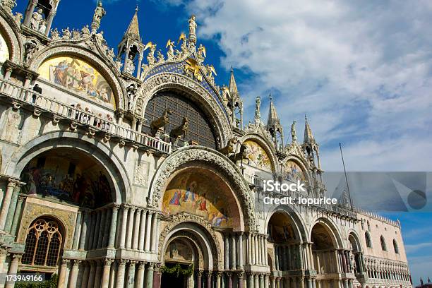 Die Kathedrale Stockfoto und mehr Bilder von Architektur - Architektur, Christentum, Europa - Kontinent