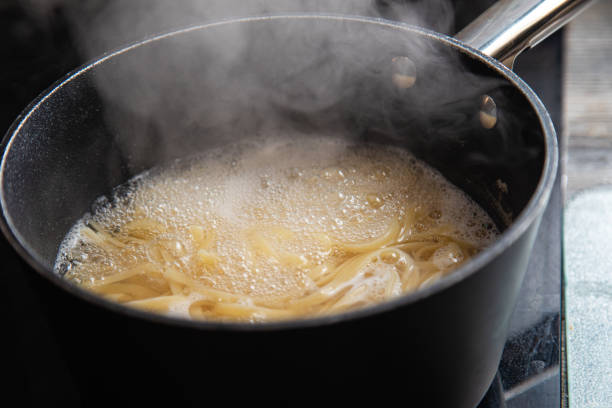 istock Spaghetti Bolognaise 1739517422