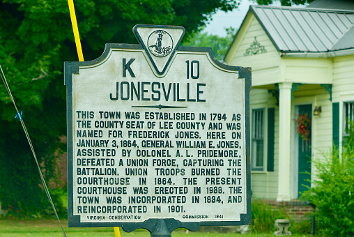 Jonesville, Virginia, USA - July 22, 2018: A metal historic marker displays information about the Lee County seat in rural Southwestern Virginia.