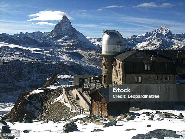 Matterhorn - Fotografias de stock e mais imagens de Alpes Peninos - Alpes Peninos, Alpes suíços, Ao Ar Livre