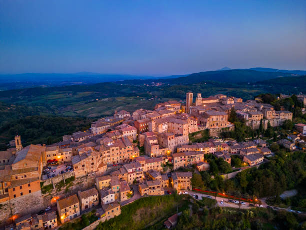 istock Montepulciano, Tuscan town from drone at dusk 1739696380