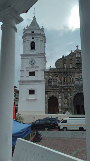 istock Panama Cathedral seen through 2 columns on a sunny day 1739845690