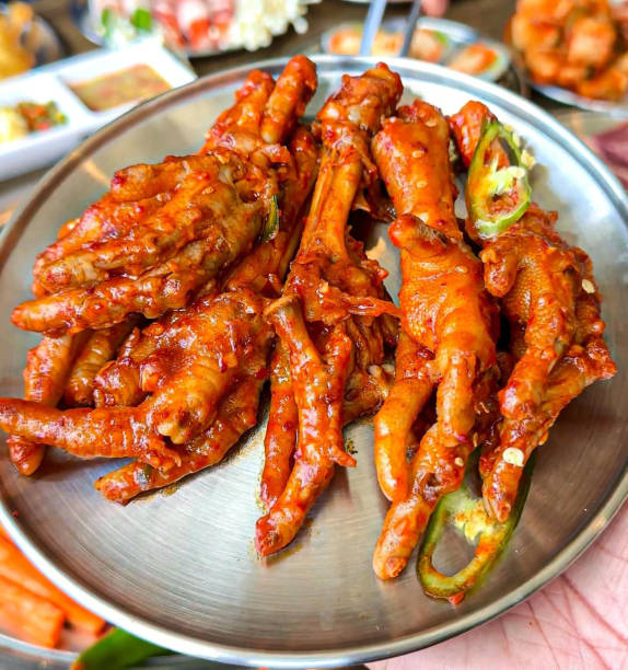 Stir-fried chicken feet, stir-fried chicken feet, Thai food