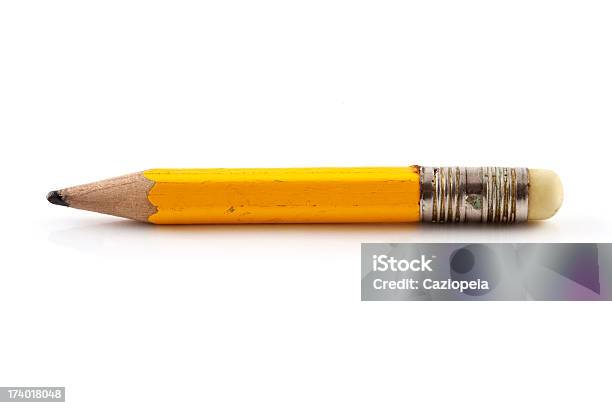 旧ペンシル - 鉛筆のストックフォトや画像を多数ご用意 - 鉛筆, カットアウト, 白背景