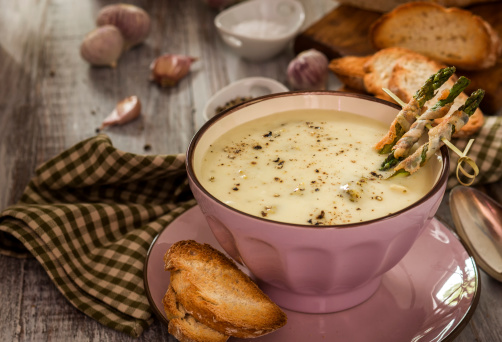 Creamy Asparagus Soup