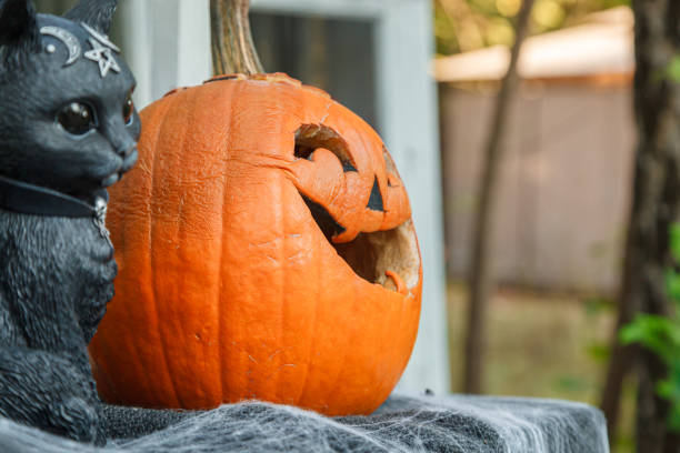 istock Beautiful autumn Halloween location 1740629264
