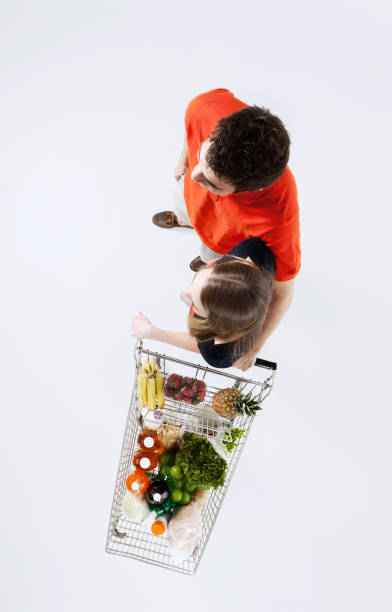 istock Couple shopping groceries 174071150