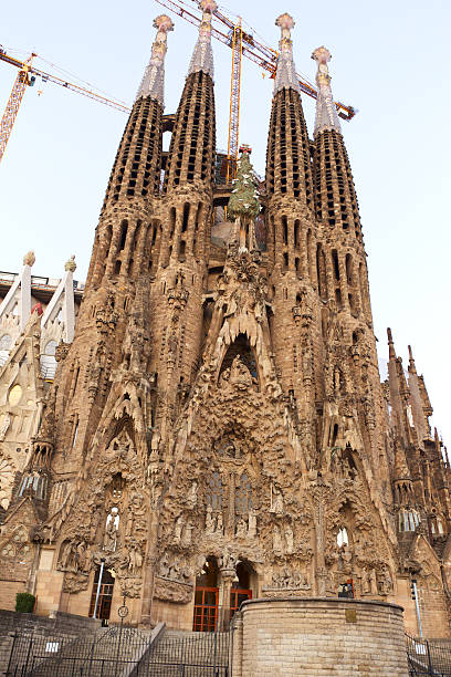 istock Holy Family. Barcelona. Spain. 174072290