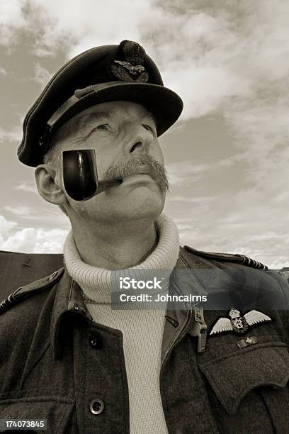 イギリスの戦います - バッジのストックフォトや画像を多数ご用意 - バッジ, 1940～1949年, セーター