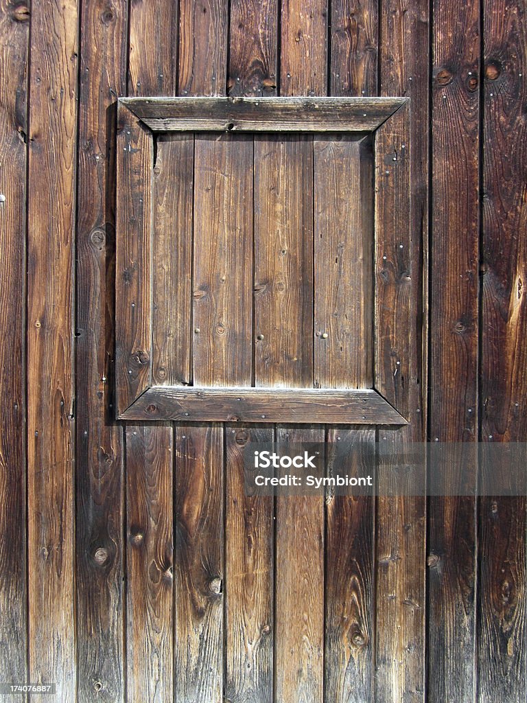 Sfondo della parete in legno con cornice - Foto stock royalty-free di Capanna di legno
