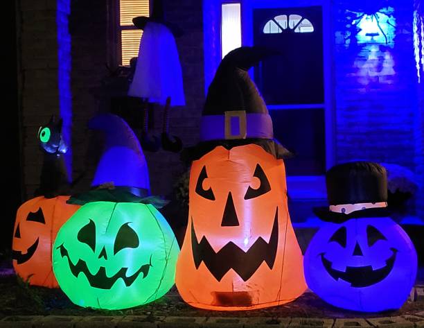 istock Halloween Pumpkins Inflatable 1740775610
