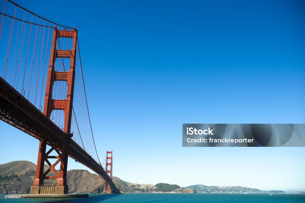 golden gate w San Francisco - Zbiór zdjęć royalty-free (Bez ludzi)