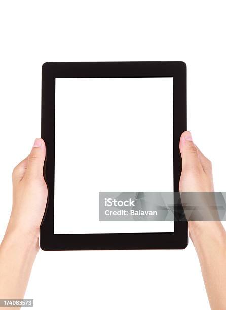 Mano Con Schermo Vuoto Digitale Tablet Su Sfondo Bianco - Fotografie stock e altre immagini di Annuncio