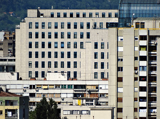 istock city windows - novi sad 174102089