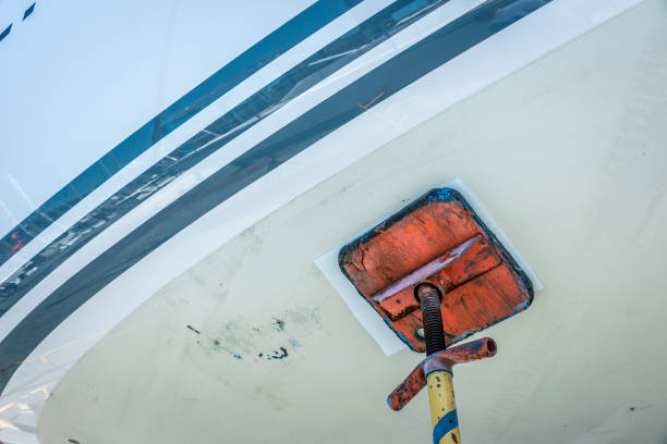 istock Painting The Boat 174105587