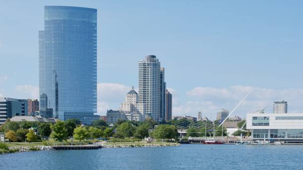 istock Lakefront in Milwaukee, WI 1741249381